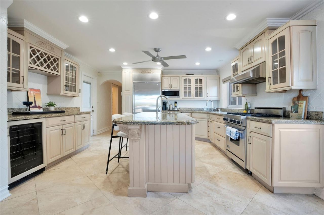 2117 Ocean Drive, New Smyrna Beach, FL 32169 Photo