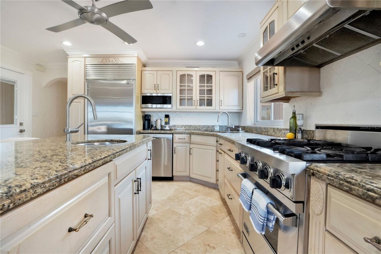 2117 Ocean Drive, New Smyrna Beach, FL 32169 Photo