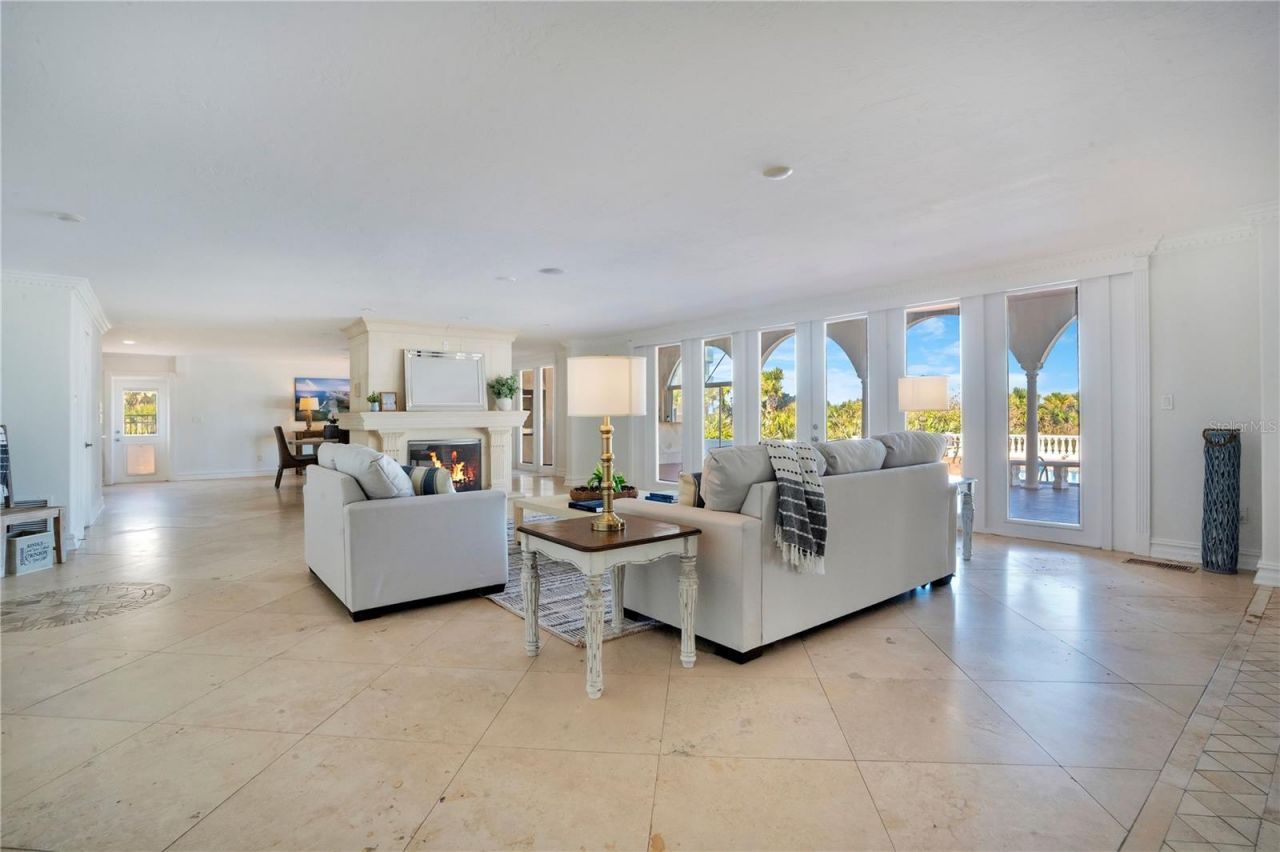 2117 Ocean Drive, New Smyrna Beach, FL 32169 Photo