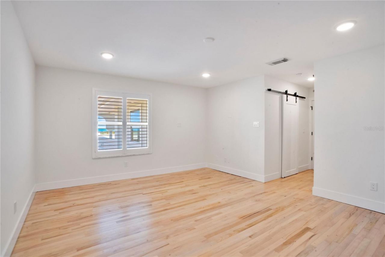 2117 Ocean Drive, New Smyrna Beach, FL 32169 Photo