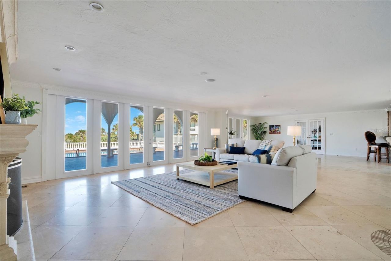 2117 Ocean Drive, New Smyrna Beach, FL 32169 Photo