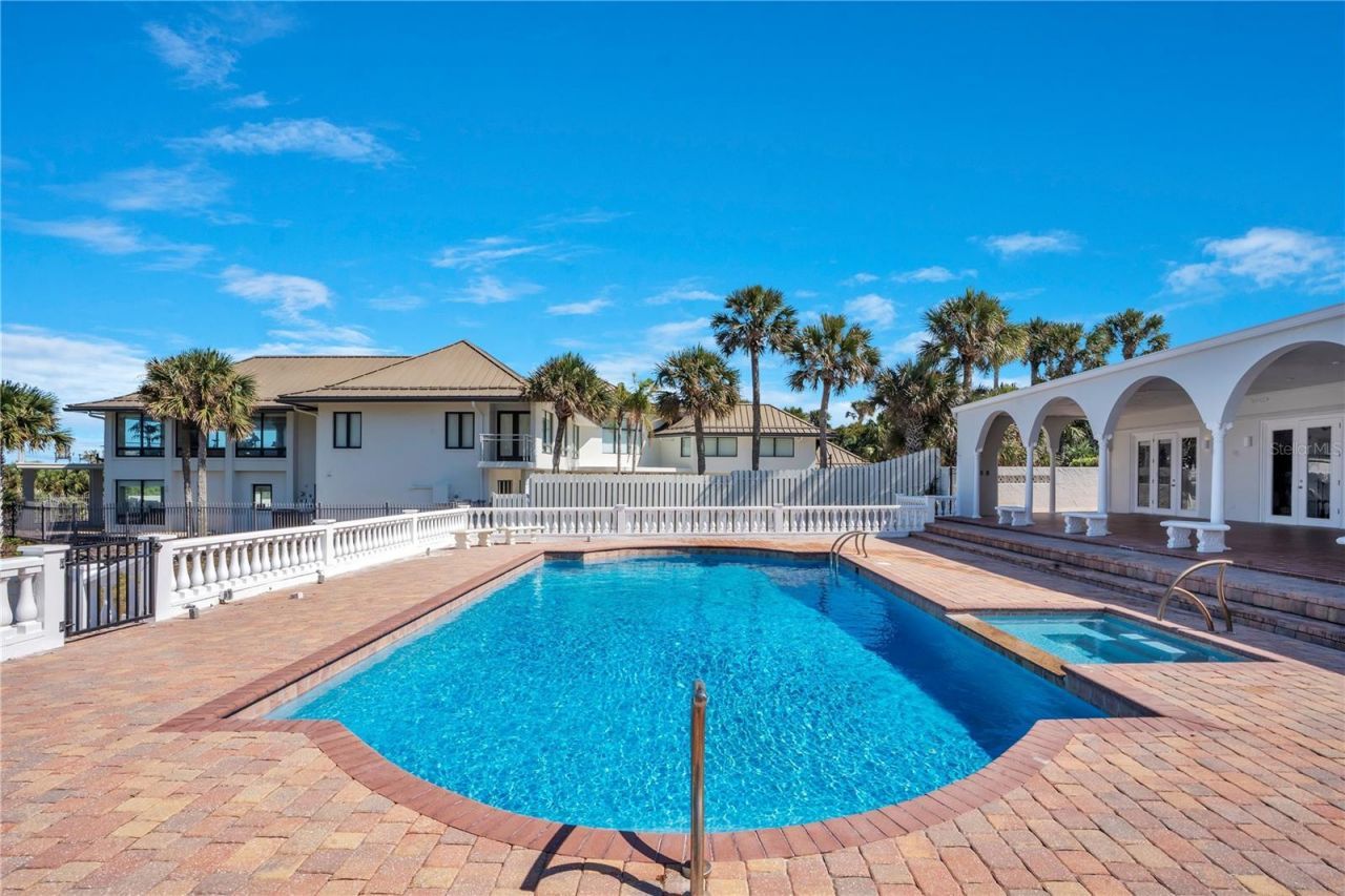 2117 Ocean Drive, New Smyrna Beach, FL 32169 Photo