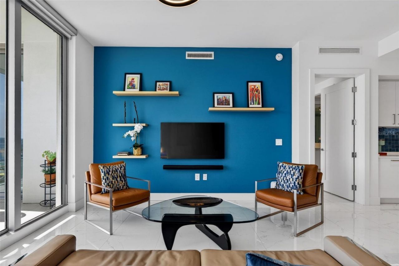 111 S Pineapple Avenue, Unit 904, Sarasota, FL 34236 Photo