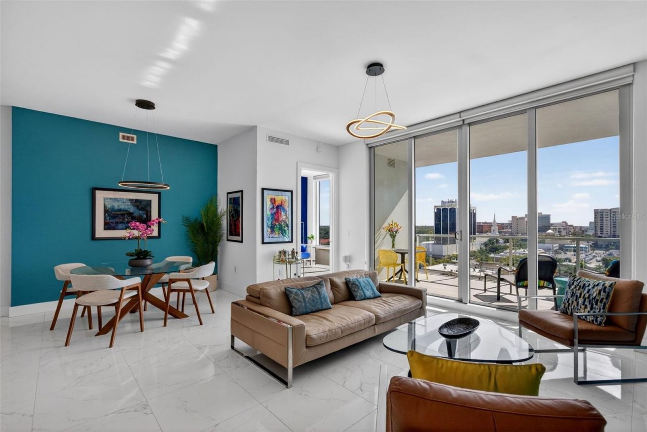 111 S Pineapple Avenue, Unit 904, Sarasota, FL 34236 Photo
