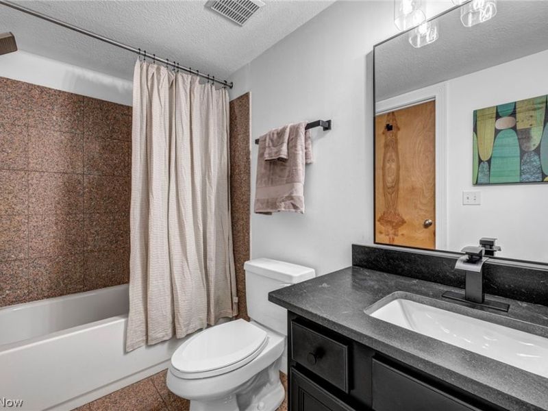 2222 Detroit Avenue, Unit 504, Cleveland, OH 44113 Photo 26