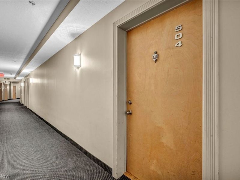 2222 Detroit Avenue, Unit 504, Cleveland, OH 44113 Photo 3