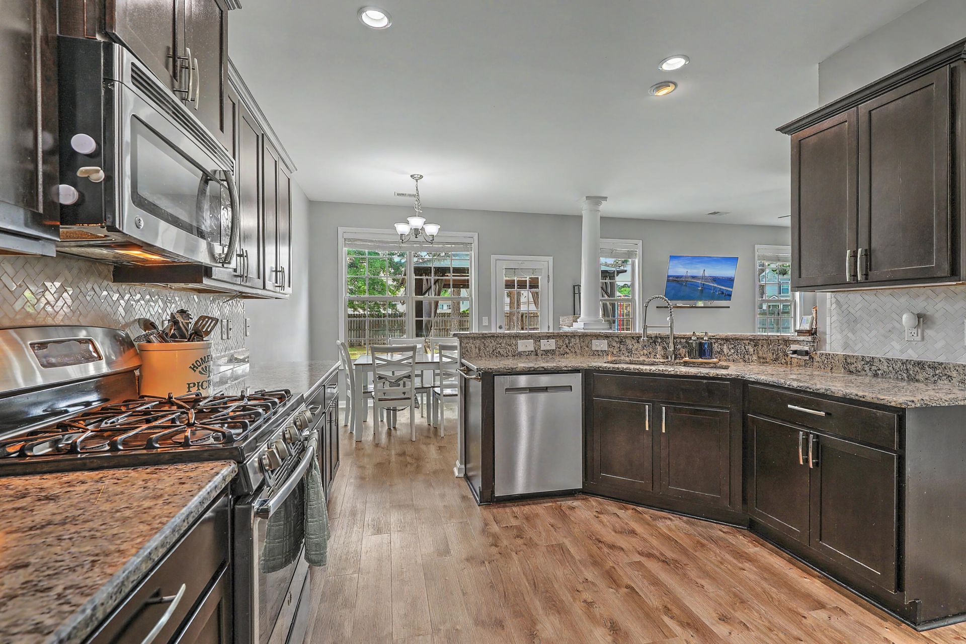 136 Carolina Wren Avenue Photo 11