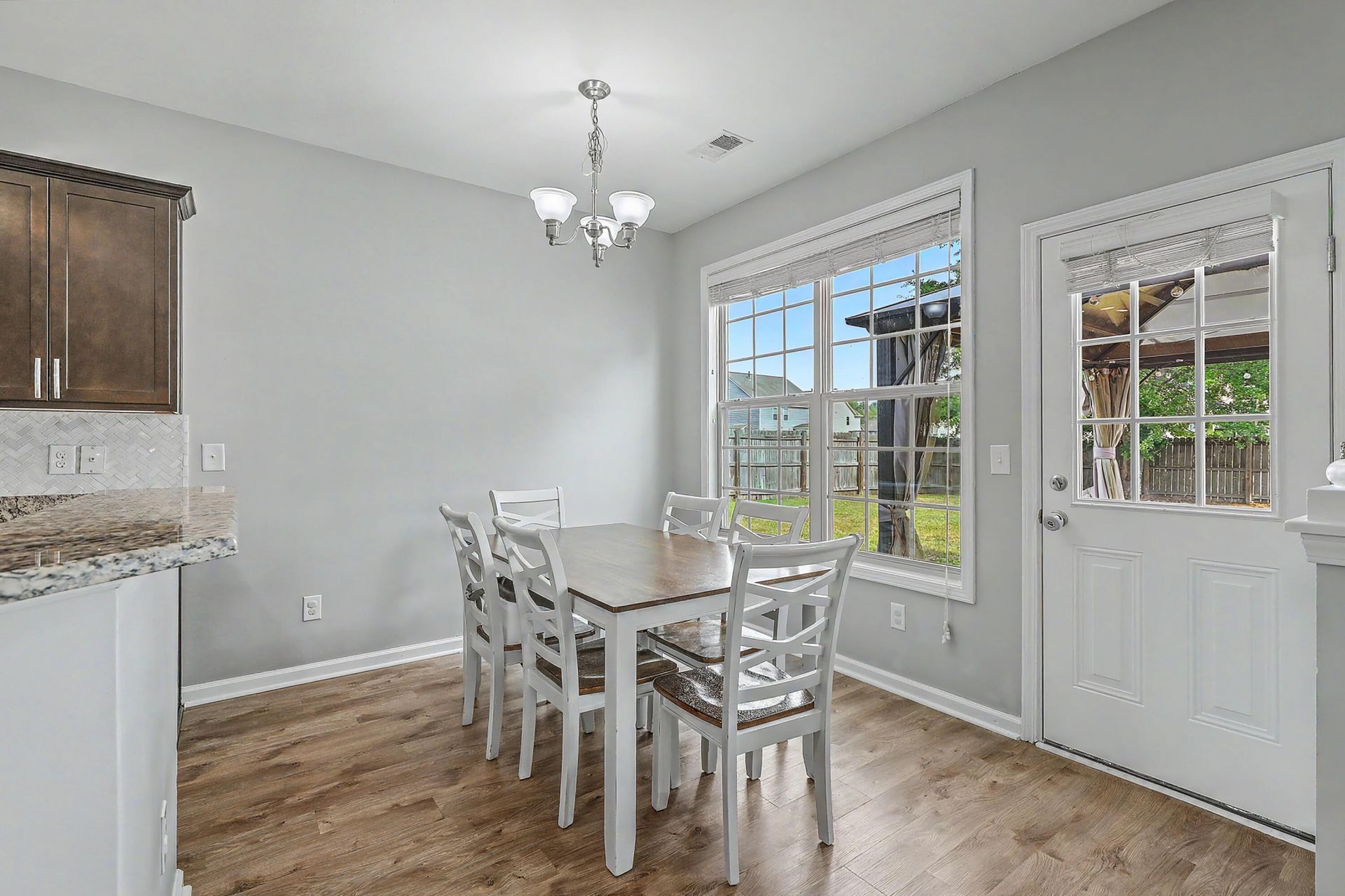 136 Carolina Wren Avenue Photo 12