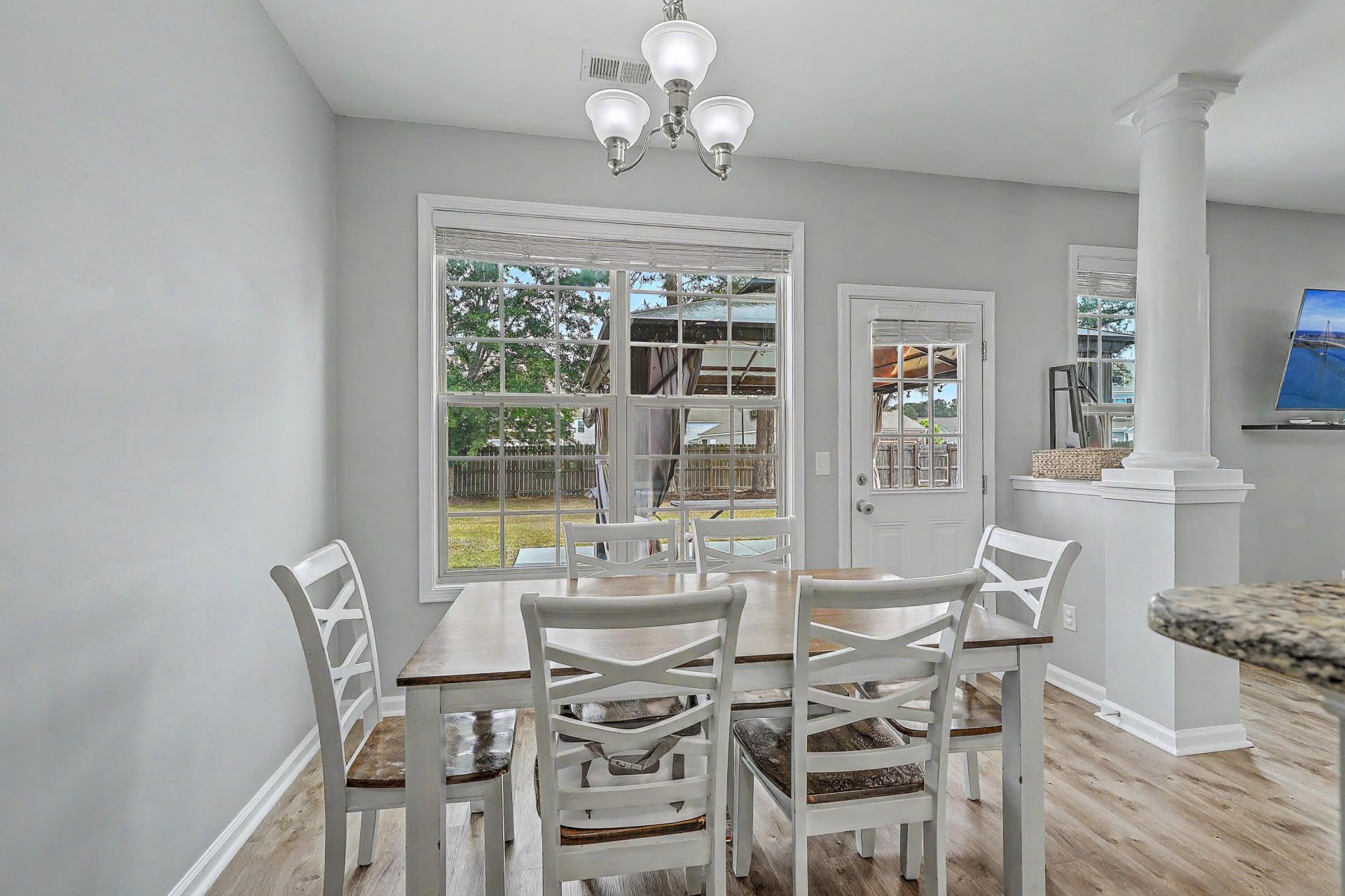 136 Carolina Wren Avenue Photo 13