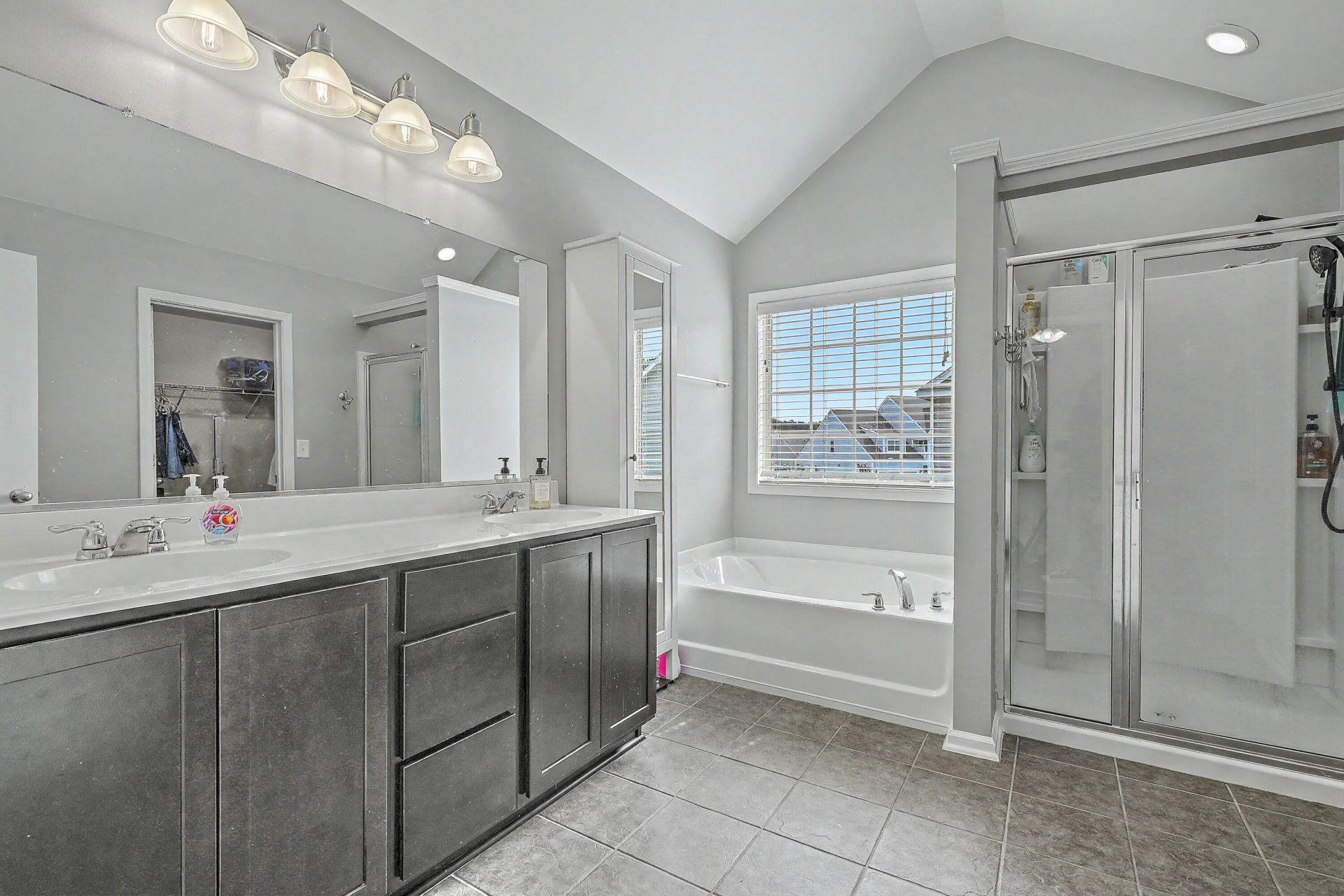 136 Carolina Wren Avenue Photo 28