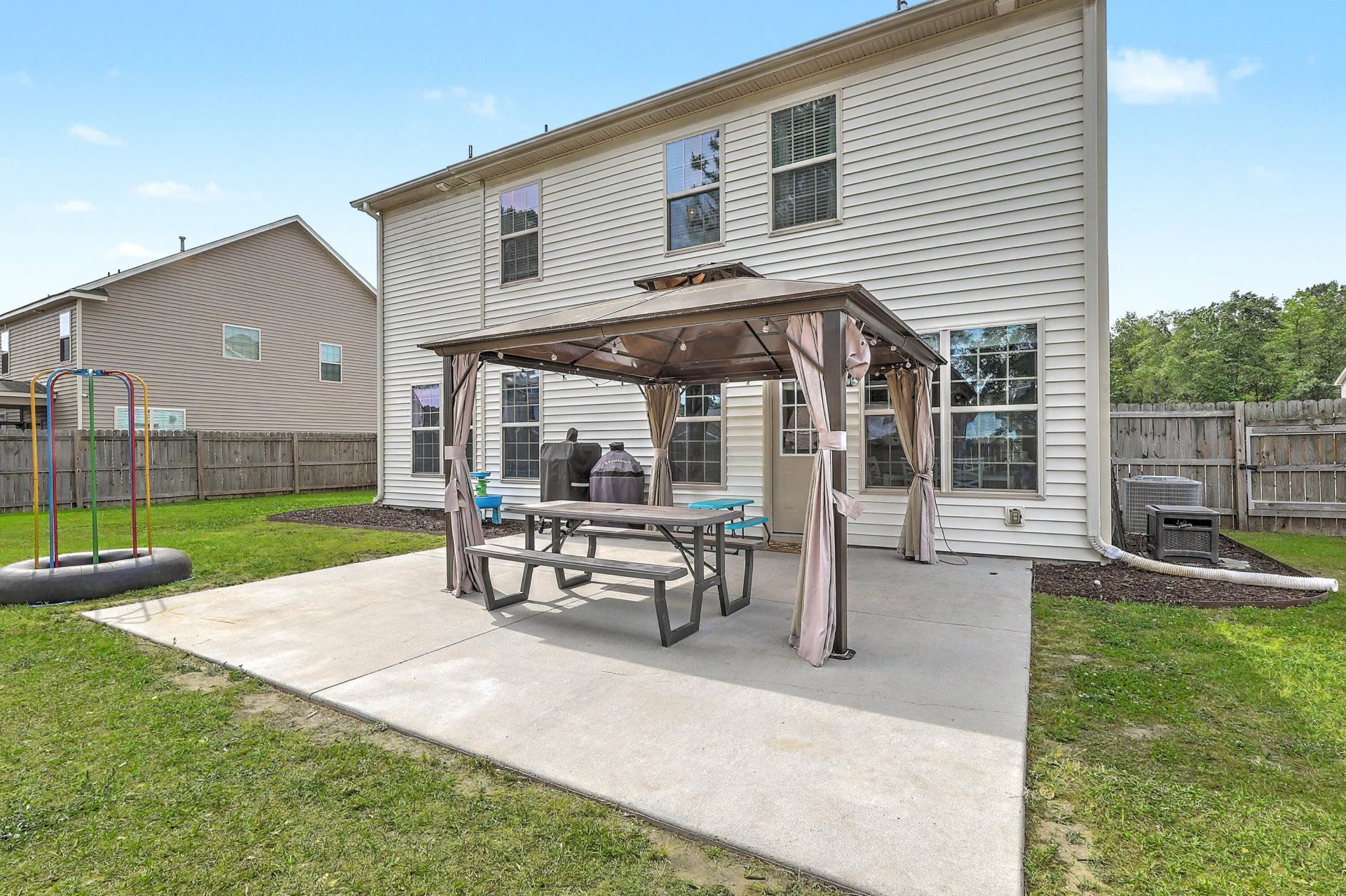 136 Carolina Wren Avenue Photo 34