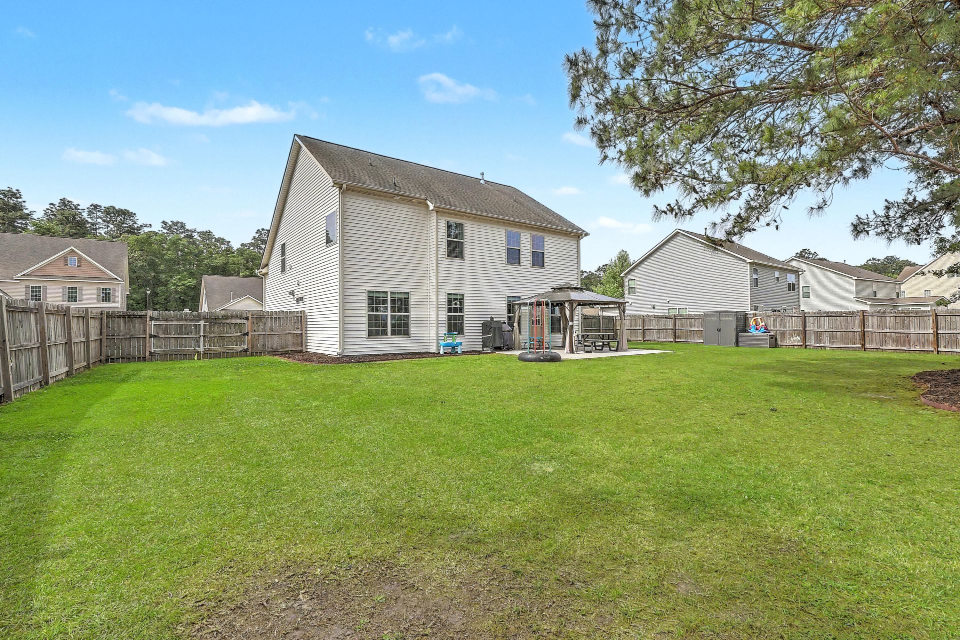 136 Carolina Wren Avenue Photo 37