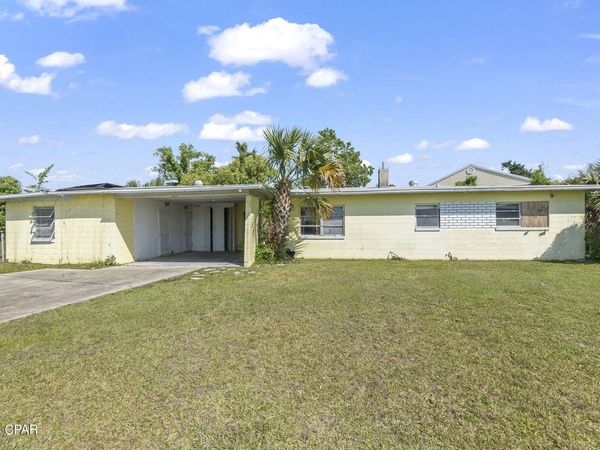 2200 W 20th Street , Panama City, FL 32405