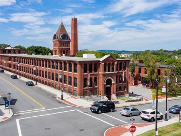 60 Water St, Unit 2012, North Andover, MA 01845