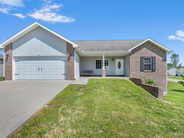 630 Oak Meadow Drive, Jackson, MO 63755