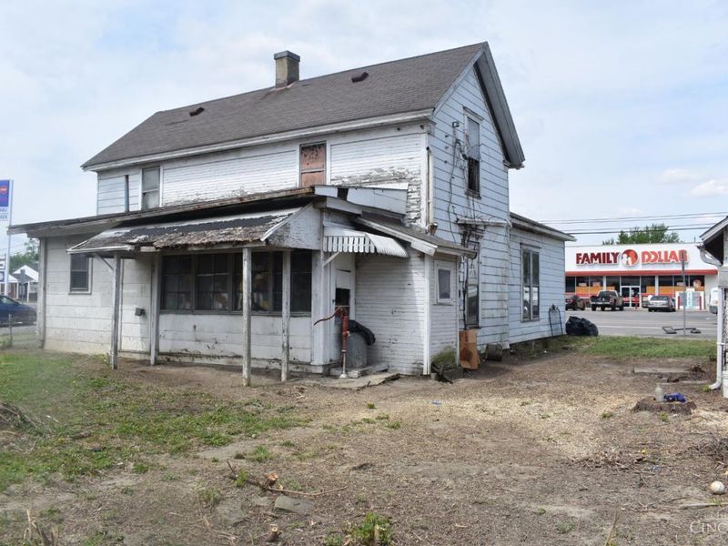 86 N South Street, New Vienna, OH 45159 Photo 5