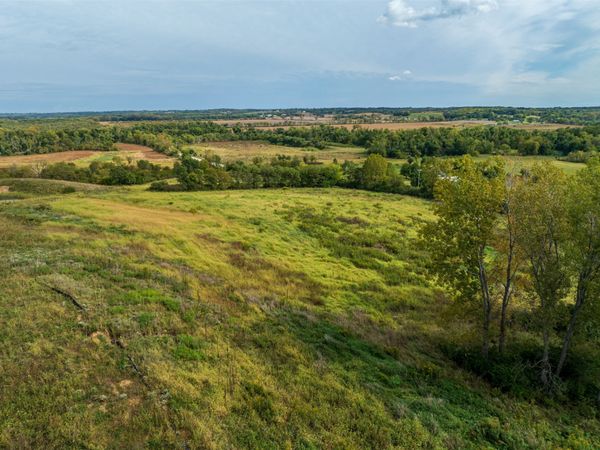 1 Border , Norwalk, IA 50315