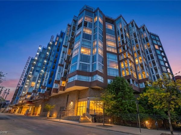 2222 Detroit Avenue , Unit 413, Cleveland, OH 44113