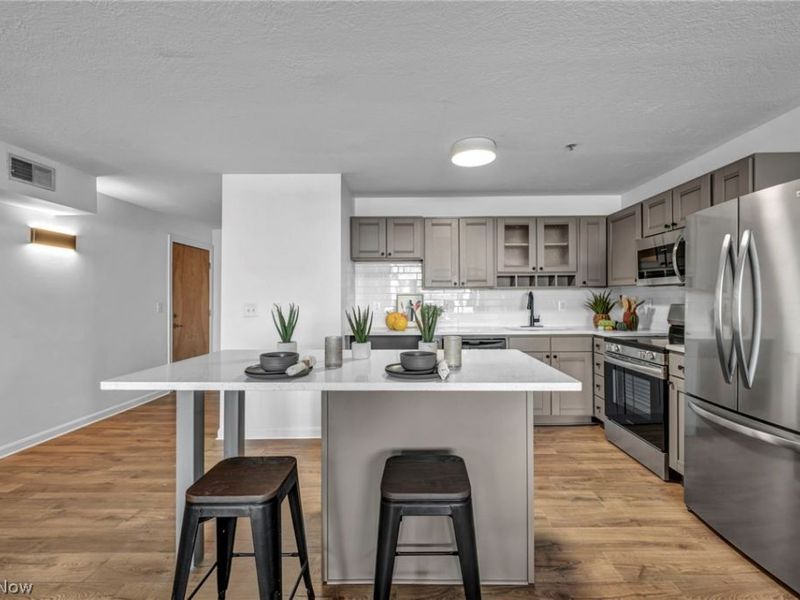 2222 Detroit Avenue , Unit 413, Cleveland, OH 44113 Photo 12