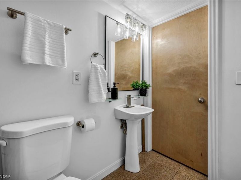 2222 Detroit Avenue , Unit 413, Cleveland, OH 44113 Photo 24