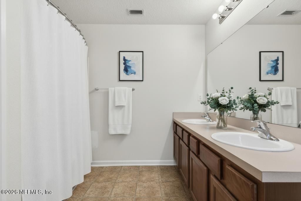45047 Amhurst Oaks Drive, Callahan, FL 32011 Photo