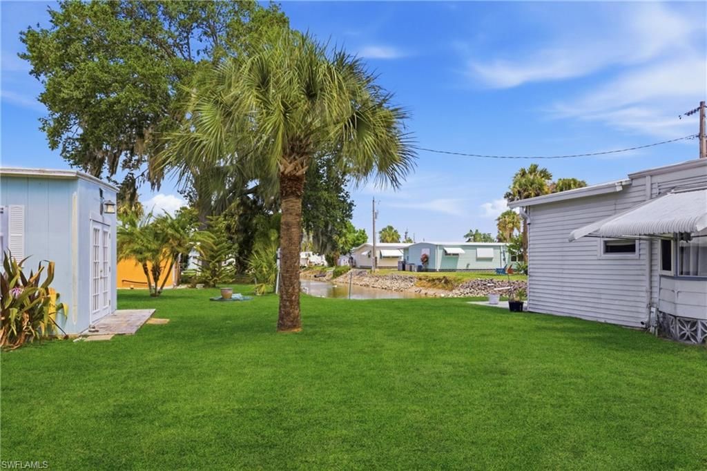 815 Holly Berry Ct, North Fort Myers, FL 33917 Photo