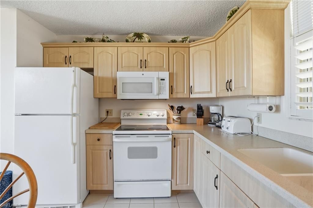 5500 Bonita Beach Rd, Unit 304, Bonita Springs, FL 34134 Photo