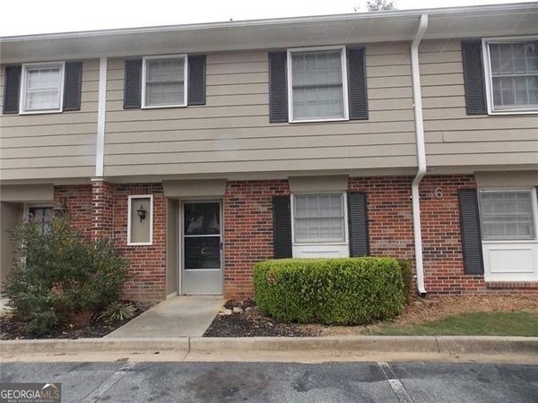 2080 Kings Gate Circle, Unit C, Snellville, GA 30078