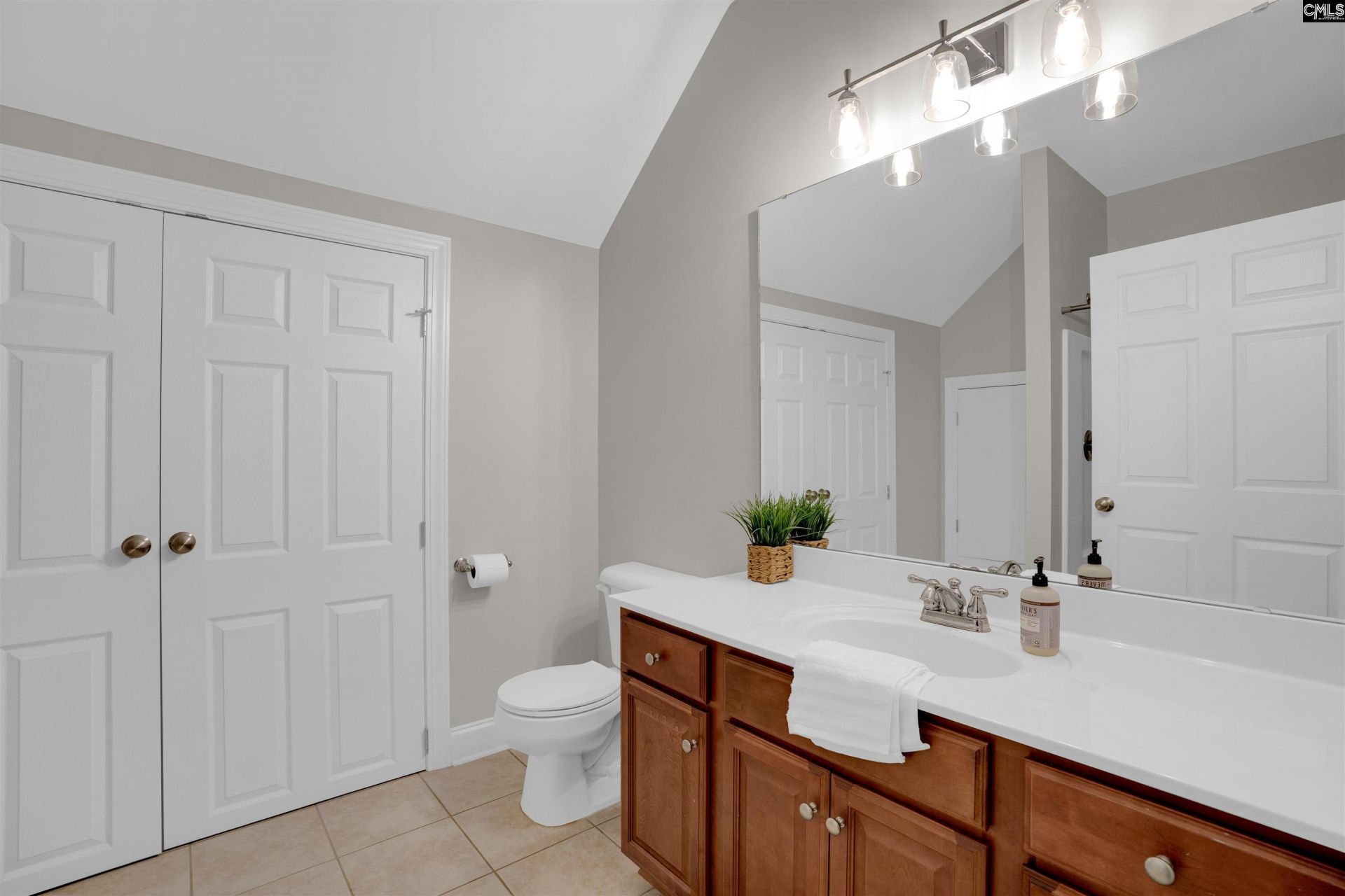 205 Fair Ridge Road  Photo 33