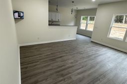 217 Sparrow Lane  photo 4