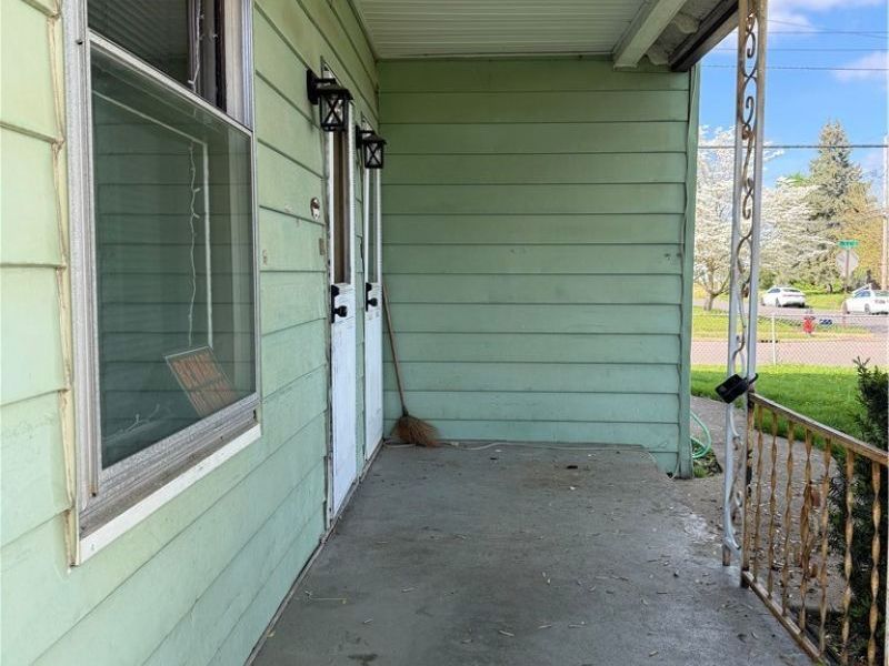 1301 Wertz Avenue SW, Canton, OH 44710 Photo 7