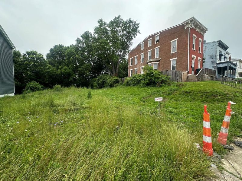 962 Wells Street, Cincinnati, OH 45205 Photo 1