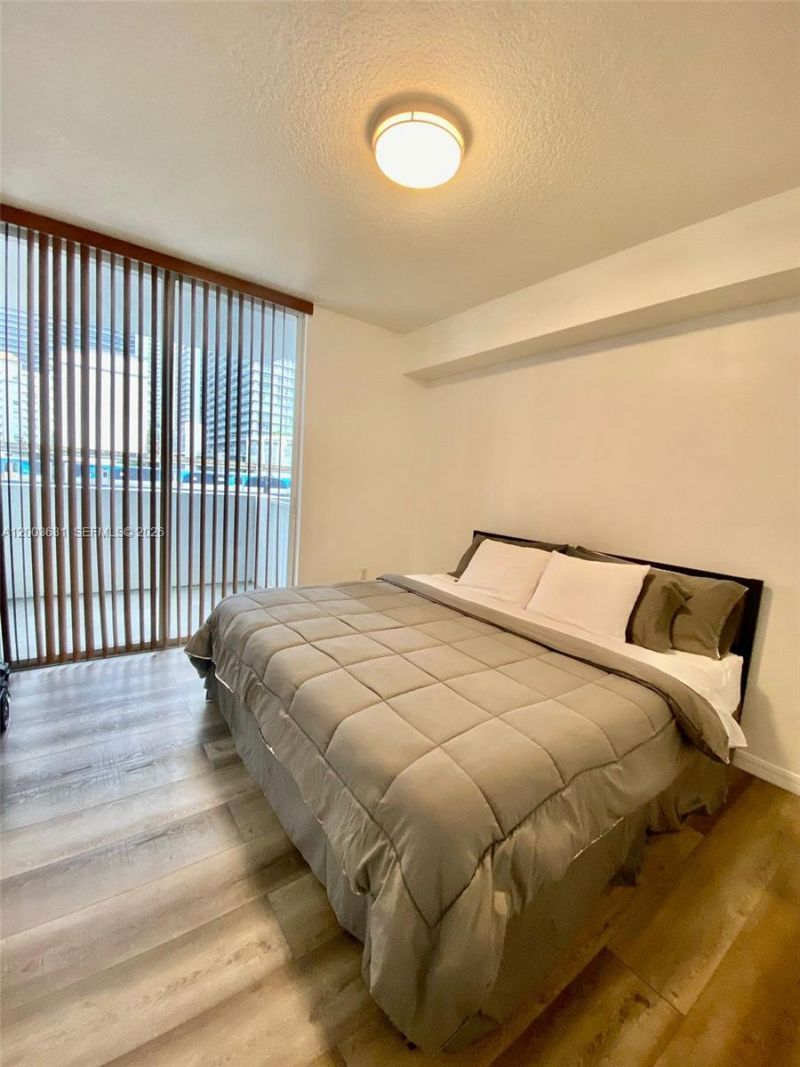 115 SW 11th St , Unit 509, Miami, FL 33130 Photo