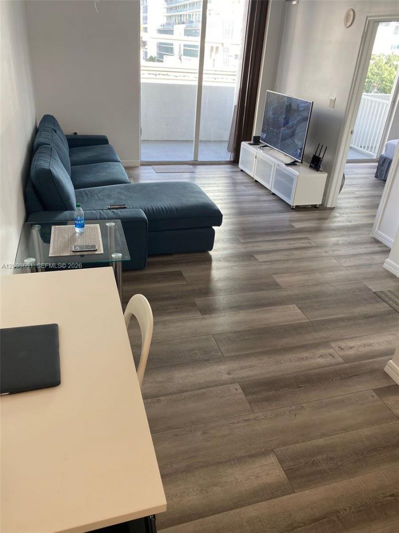 115 SW 11th St , Unit 509, Miami, FL 33130 Photo