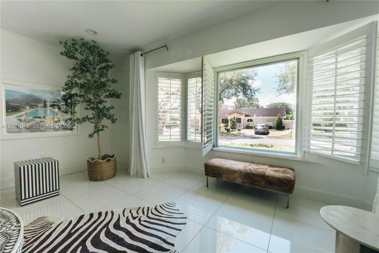 16241 W Troon Cir , Miami Lakes, FL 33014 Photo