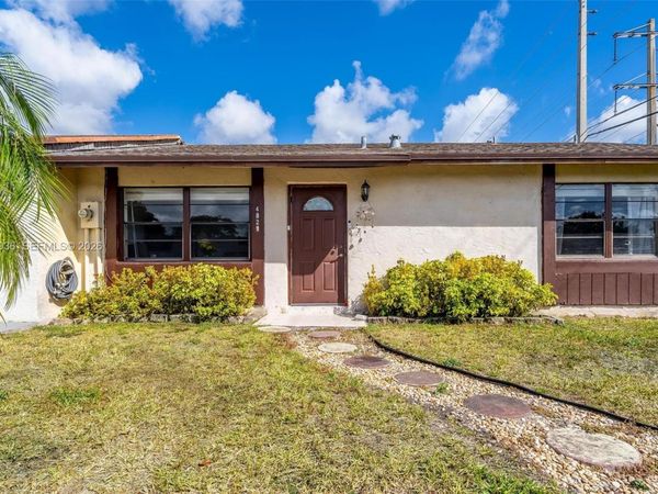 4829 SW 136th Pl , Miami, FL 33175