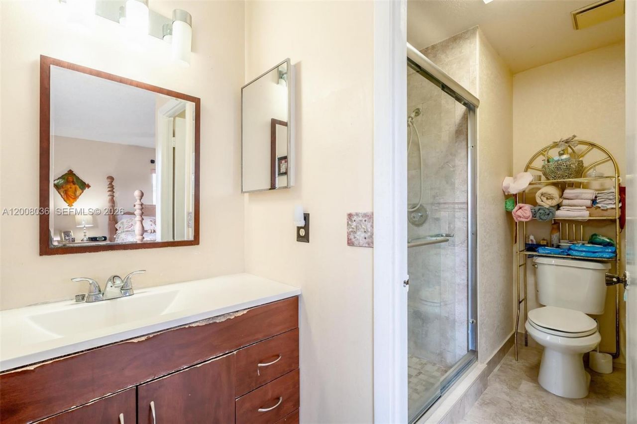 4829 SW 136th Pl, Miami, FL 33175 Photo