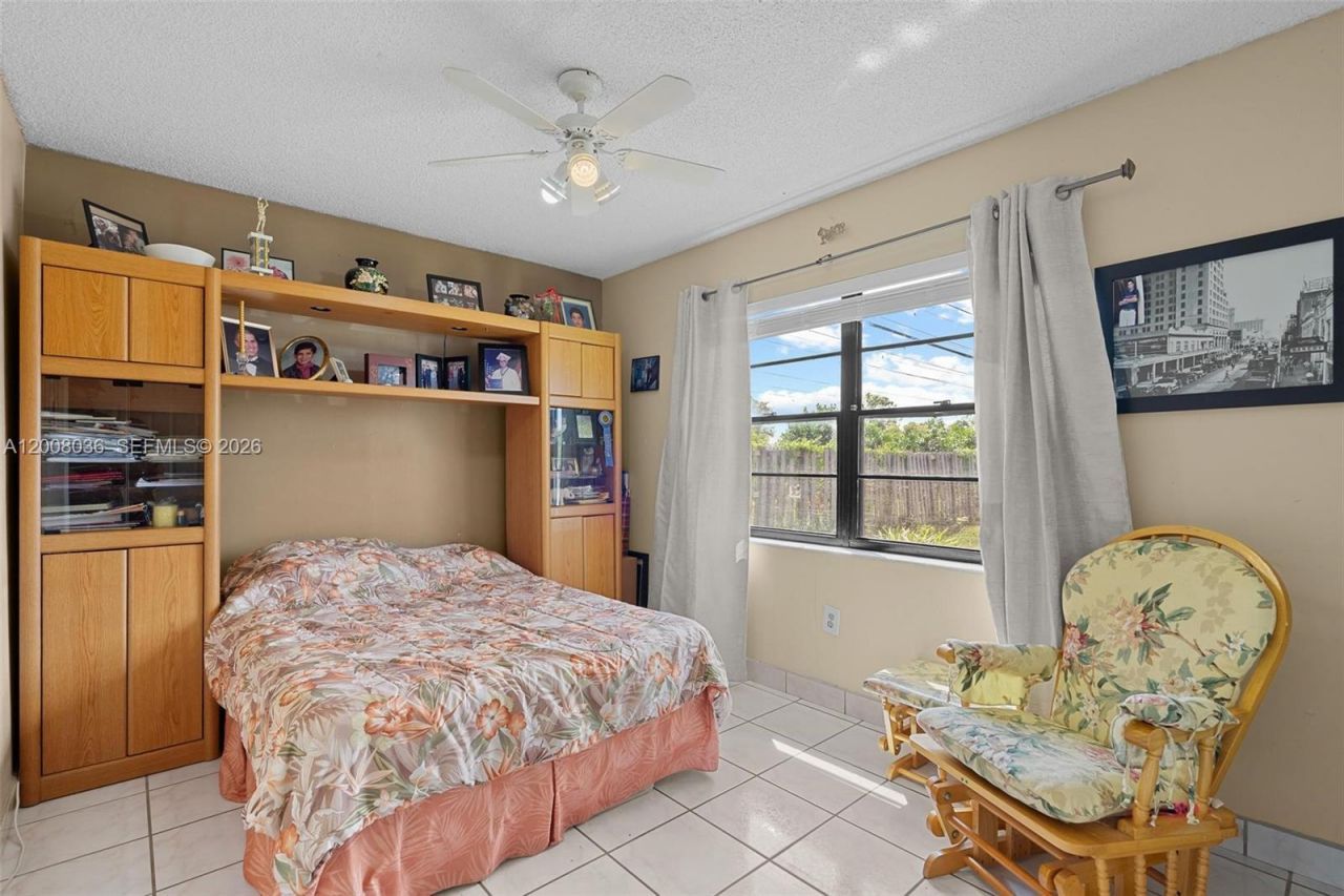 4829 SW 136th Pl, Miami, FL 33175 Photo