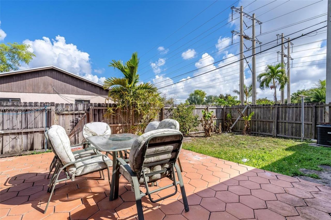 4829 SW 136th Pl, Miami, FL 33175 Photo