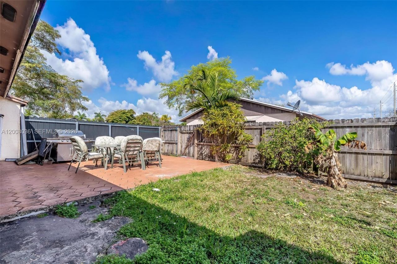 4829 SW 136th Pl, Miami, FL 33175 Photo