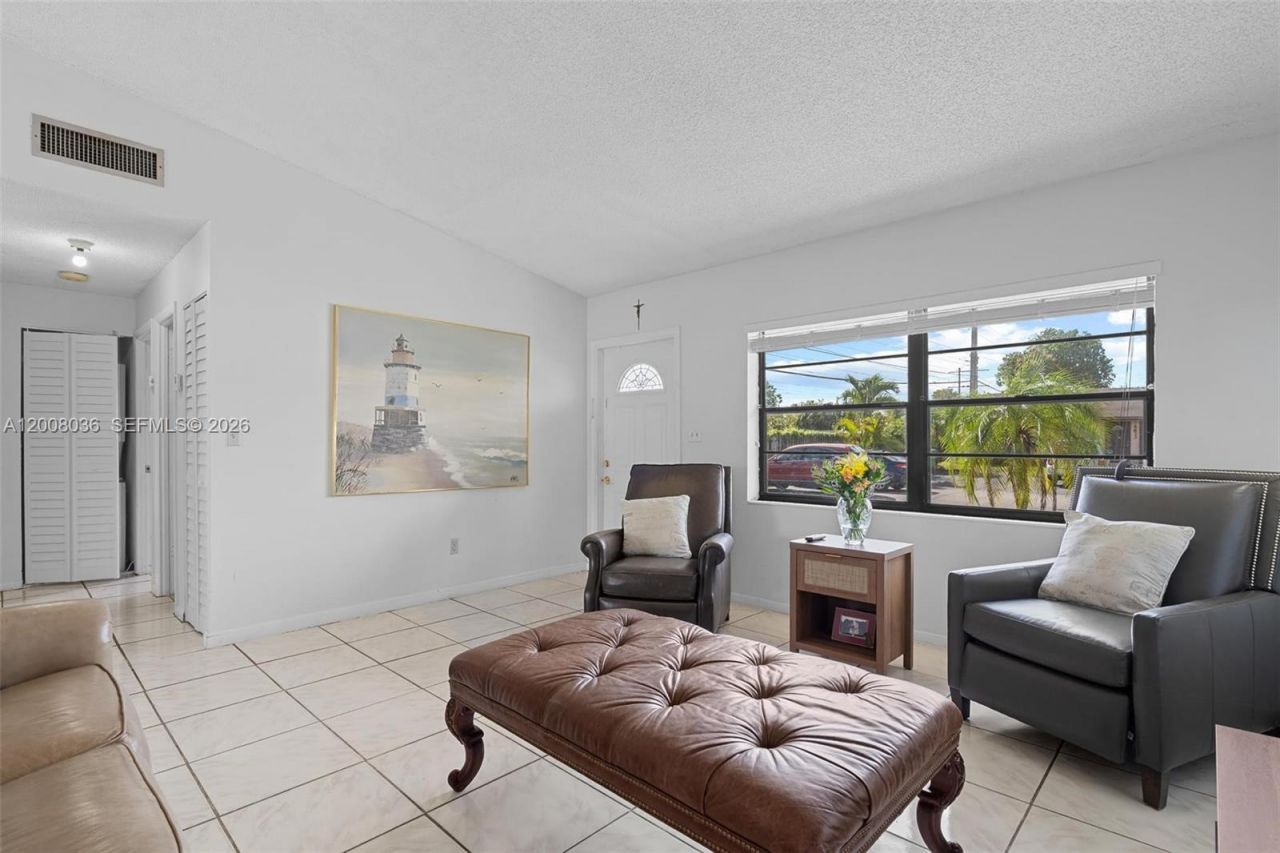 4829 SW 136th Pl, Miami, FL 33175 Photo