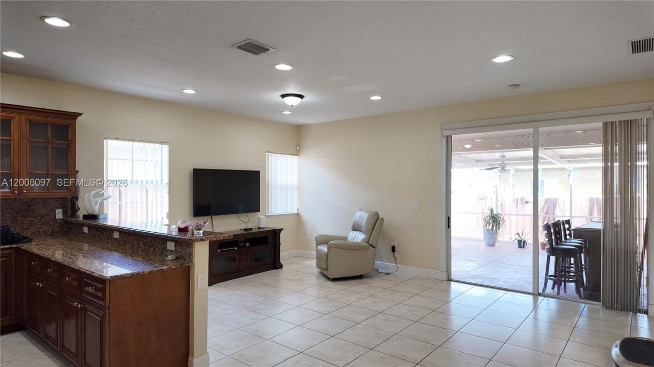 2927 SW 145th Ct , Miami, FL 33175 Photo
