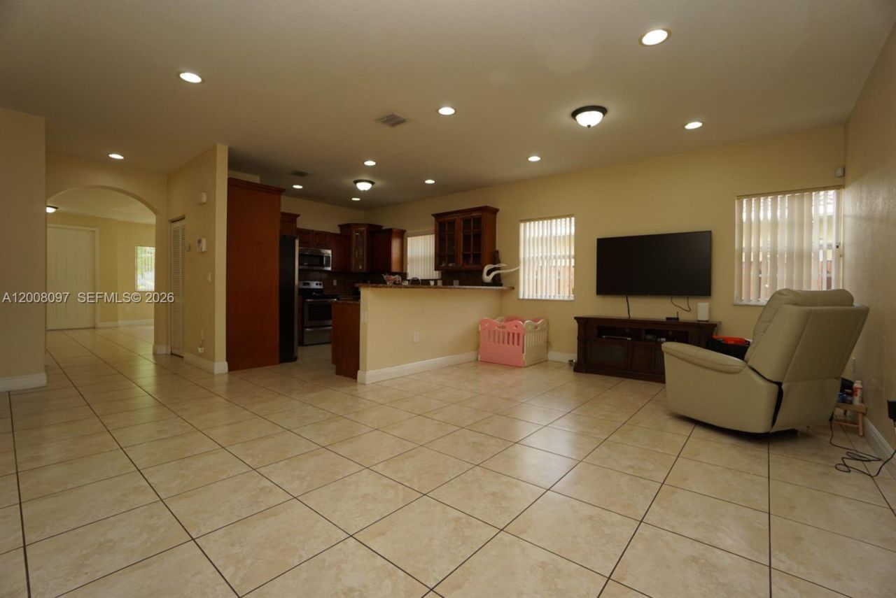 2927 SW 145th Ct , Miami, FL 33175 Photo