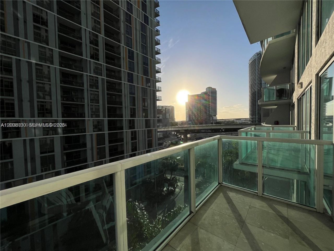 41 SE 5th St, Unit 504, Miami, FL 33131 Photo