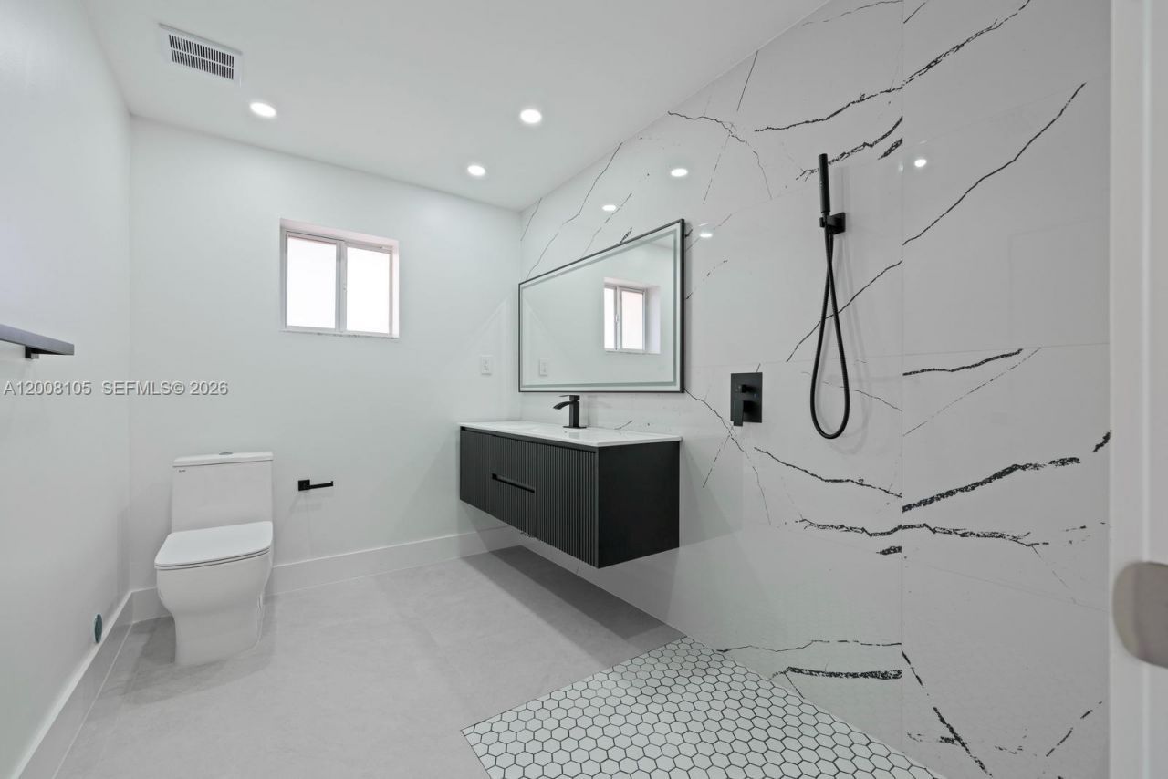 21505 SW 89th Path , Cutler Bay, FL 33189 Photo