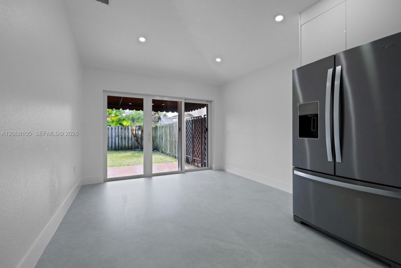 21505 SW 89th Path , Cutler Bay, FL 33189 Photo