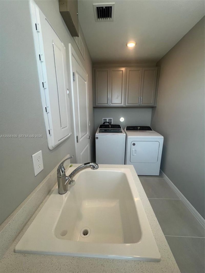 12222 SW Myrtle Oak Dr, Port Saint Lucie, FL 34987 Photo