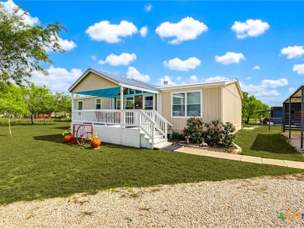 269 Callihan Road , Lockhart, TX 78644