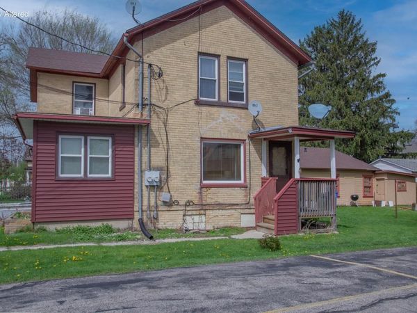 109 N 9th STREET, Watertown, WI 53094
