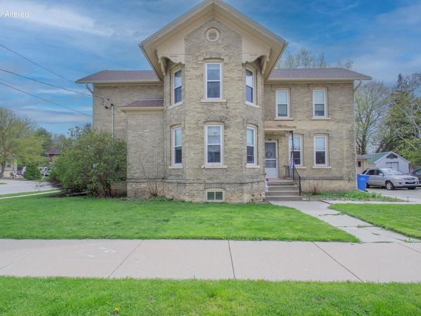 815 Market STREET, Watertown, WI 53094